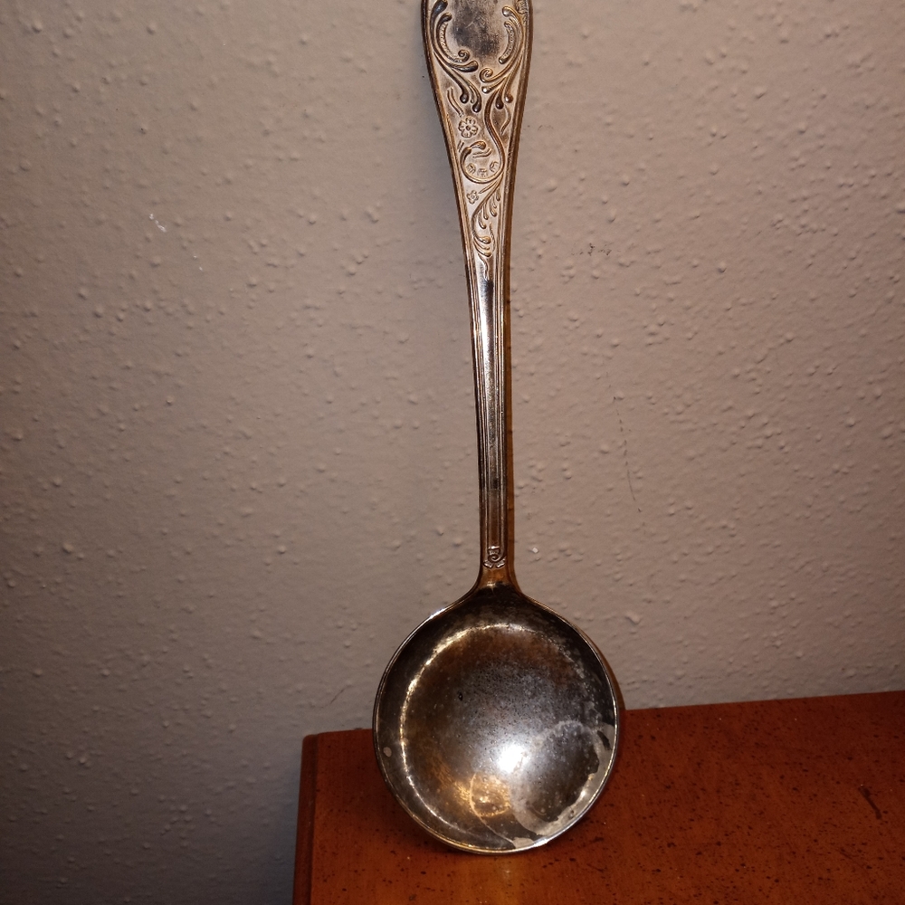Vintage Silverplate Ladle - Picture 2 of 9